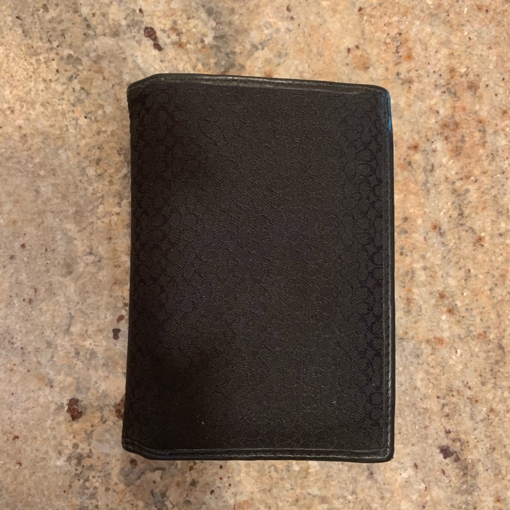 Men’s Coach wallet